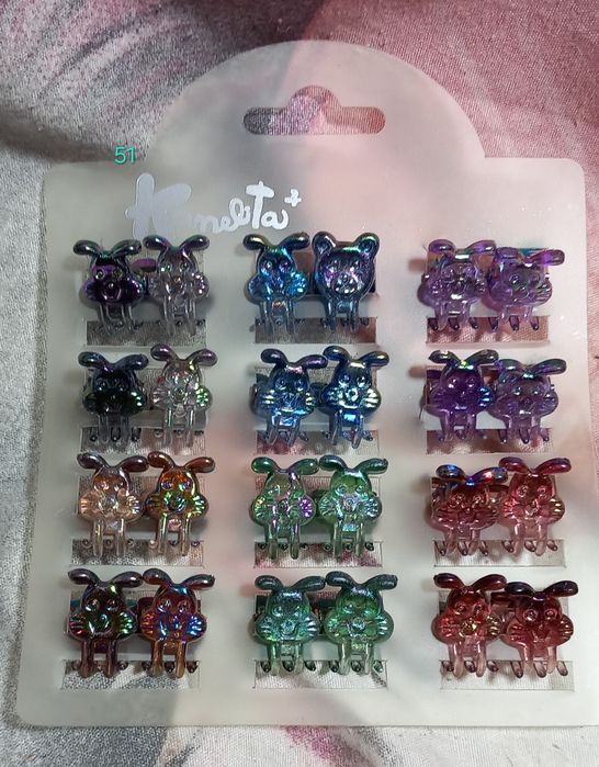 Acessórios cabelo e brincos 1 euro cada