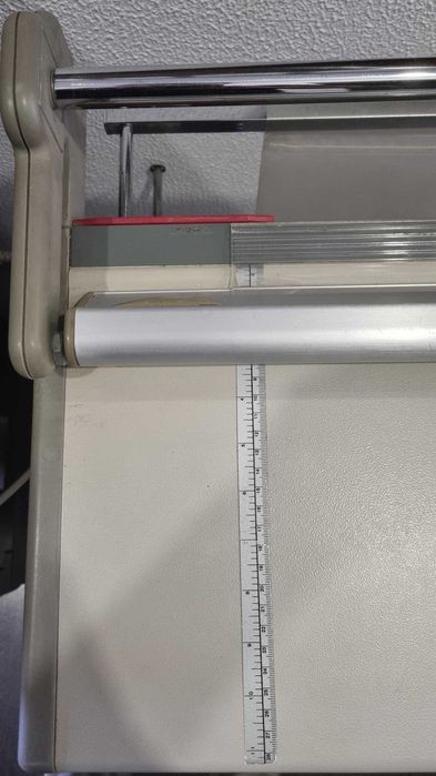 Guilhotina TRIM 130 Neolt