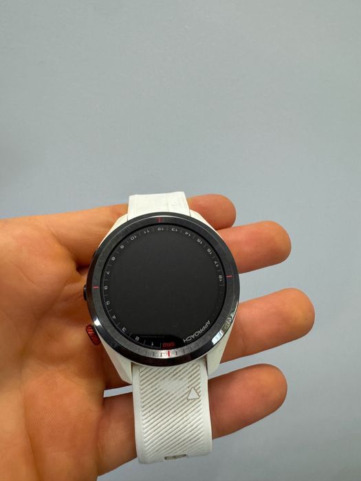Garmin Approach S62 – Relógio GPS de Golfe Premium (Branco)