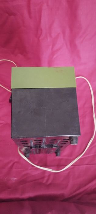 Стабілізатор напруги Таврія