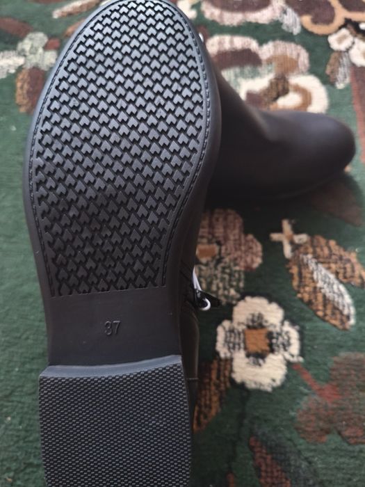 Черевики Челсі жіночі