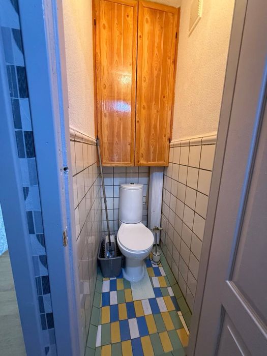 Продам 3-кімнатну квартиру вул. Пріорська ,3- корпус 2