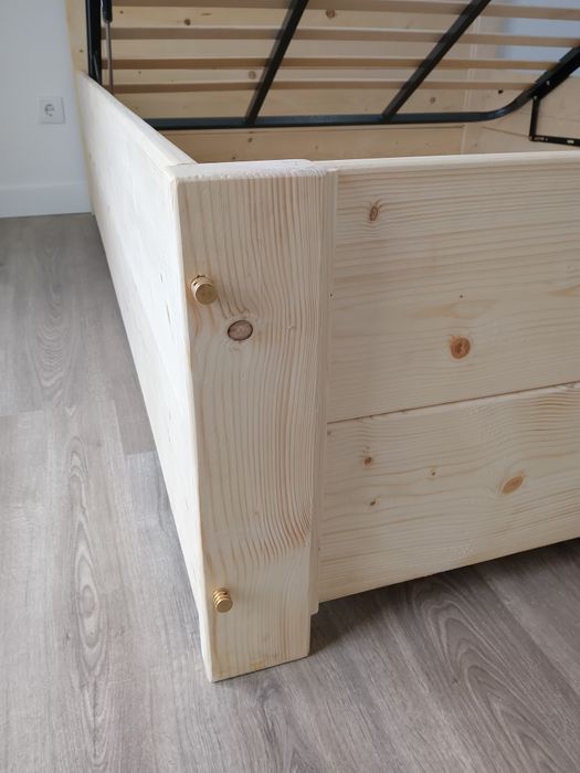 Camas varias medidas em madeira maciça pinho nórdico (casquinha)