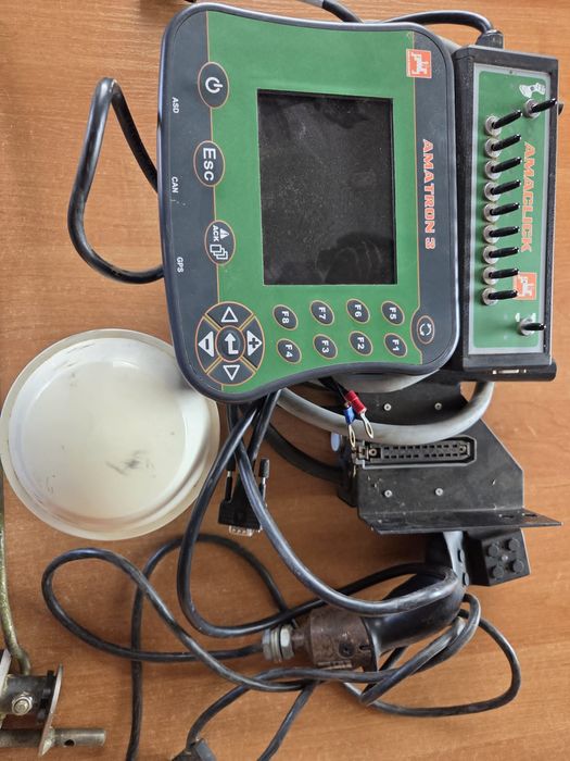 Opryskiwacz Amazone UX 4200 36 2011r GPS Amatron3 Skrętne koła DC