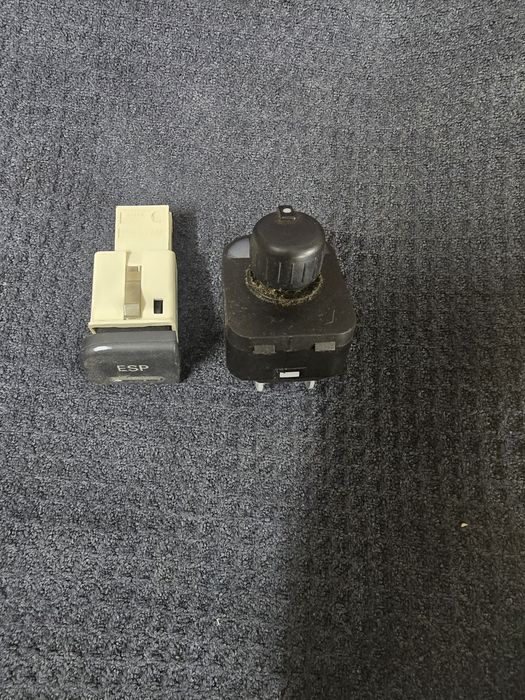 Audi A4 B6 B7 przycisk ESP