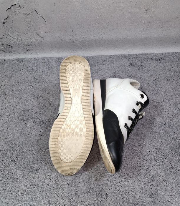 Кроссовки Max Mara женские ботинки кожаные чёрные и белые