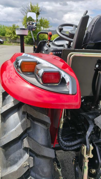 Трактор XINGTAI Сінтай XT-404R реверс примусова навіска