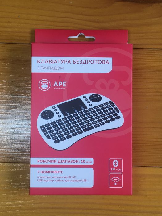 Клавіатура бездротова з тачпадом