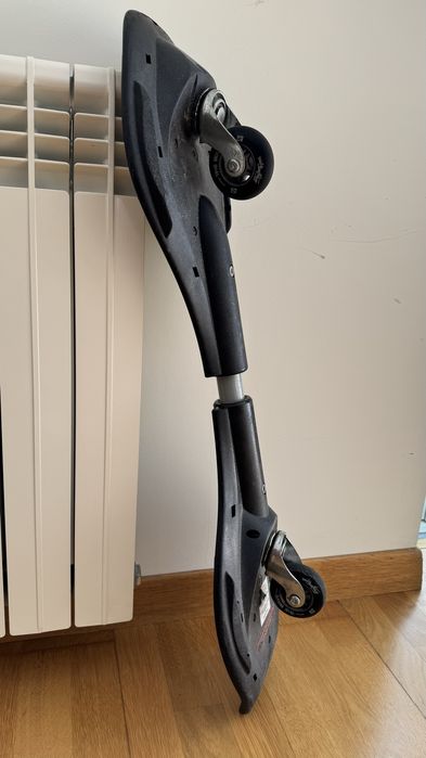 Waveboard street surfing