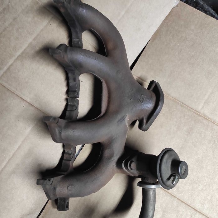Kolektor wydechowy EGR Renault Kangoo I 1,9 D KOMPLET