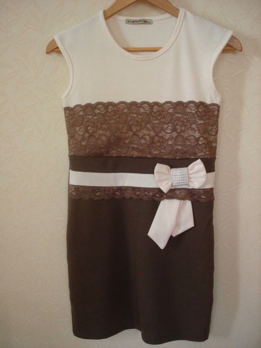 Нарядное трикотажное платье для девочки (Турция) разм. 152