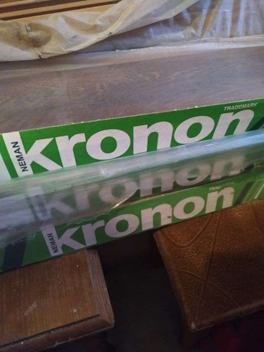 Ламінат  (самовивіз)