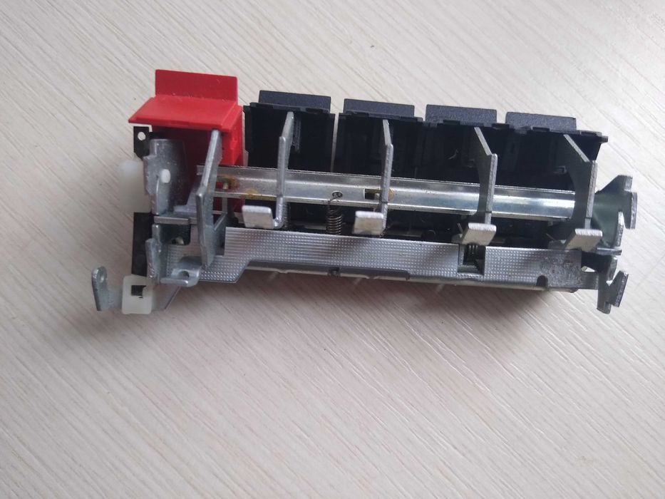 Przełącznik klawiszowy do magnetofonu