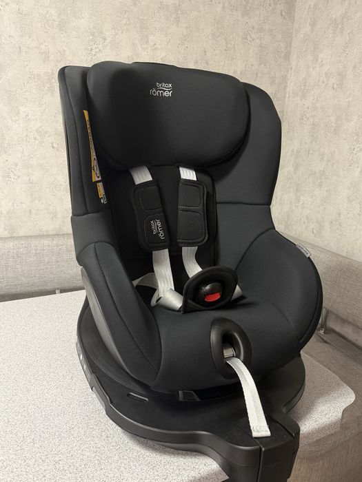 Продам автокрісло Britax Romer Dualfix Pro M, Germany, оригінал.