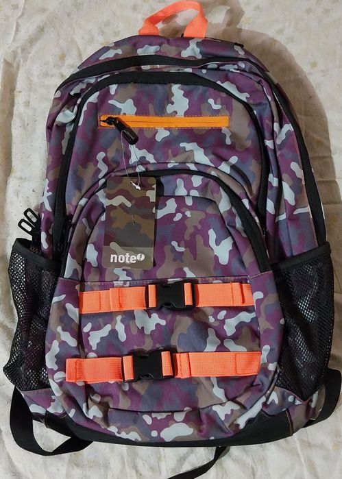 Mochilas escolares a bom preço novas