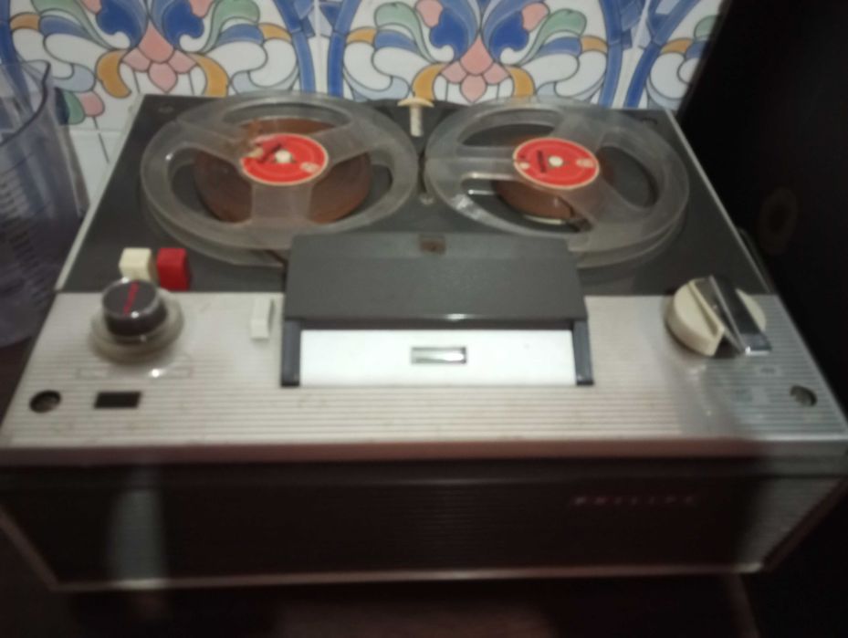 Philips tape recorder from the 60s/70s64550508250242123