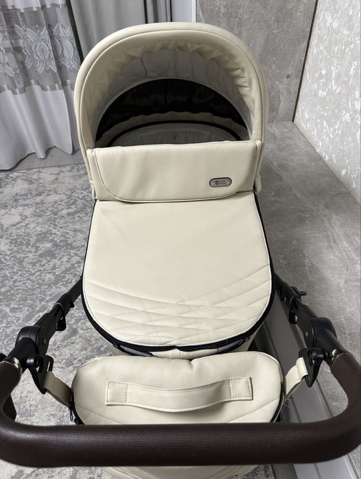 Коляска 2 в 1 Bailey eco