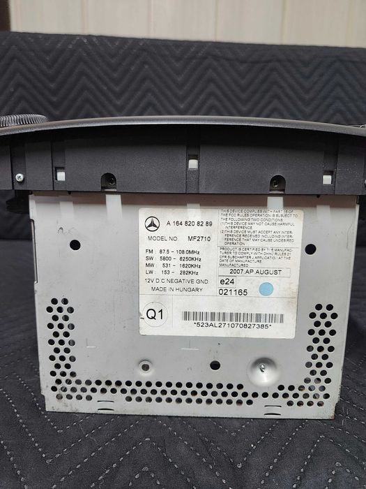 Auto radio original mercedes 320 ml