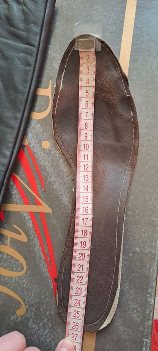 Продам шкіряні весна-осінь чоботи Lolacandi 40 розмір