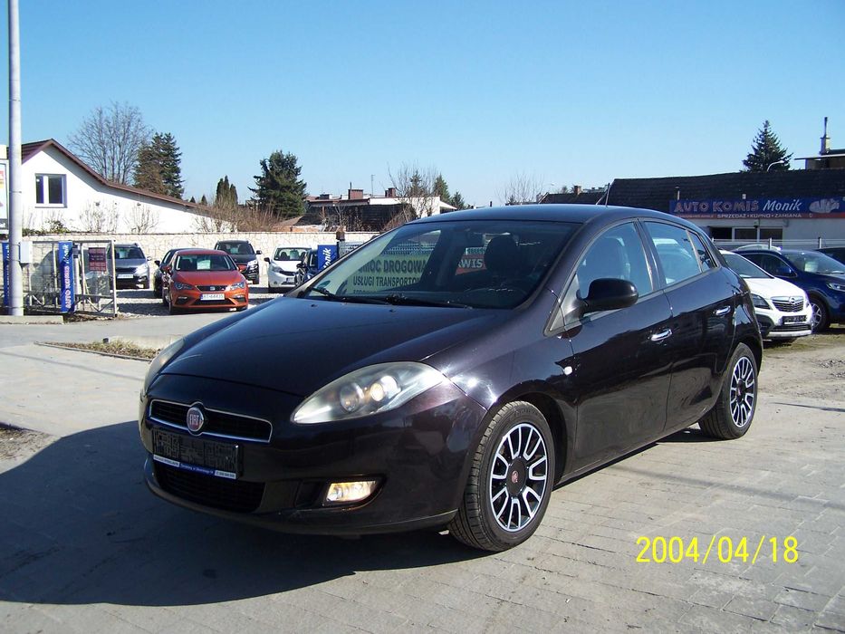 FIAT BRAVO 1,4 T-JET Navi Klima  Alu serwis bezwypadkowy