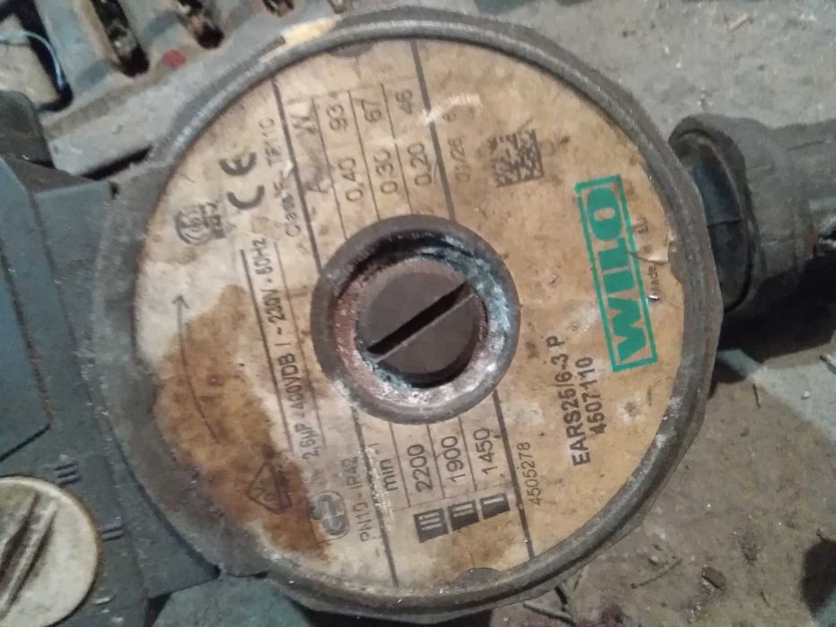 Насос воды в системе WILO