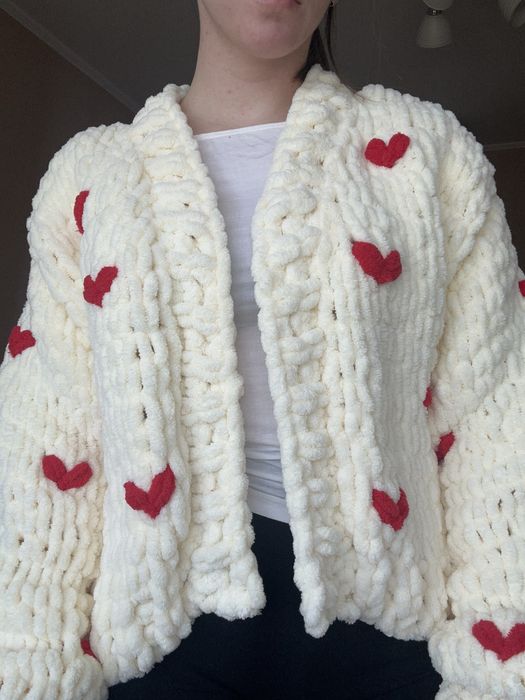 Пухнастий кардиган з сердечками, hand made / вʼязаний оверсайз