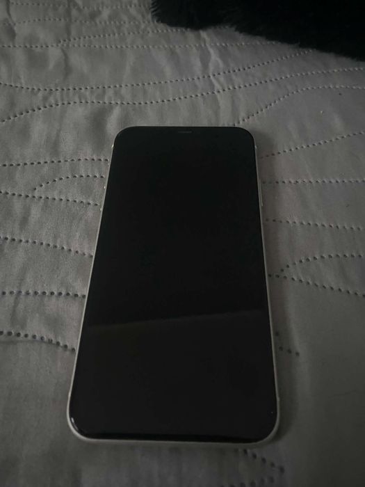 zamienie IPHONE 11