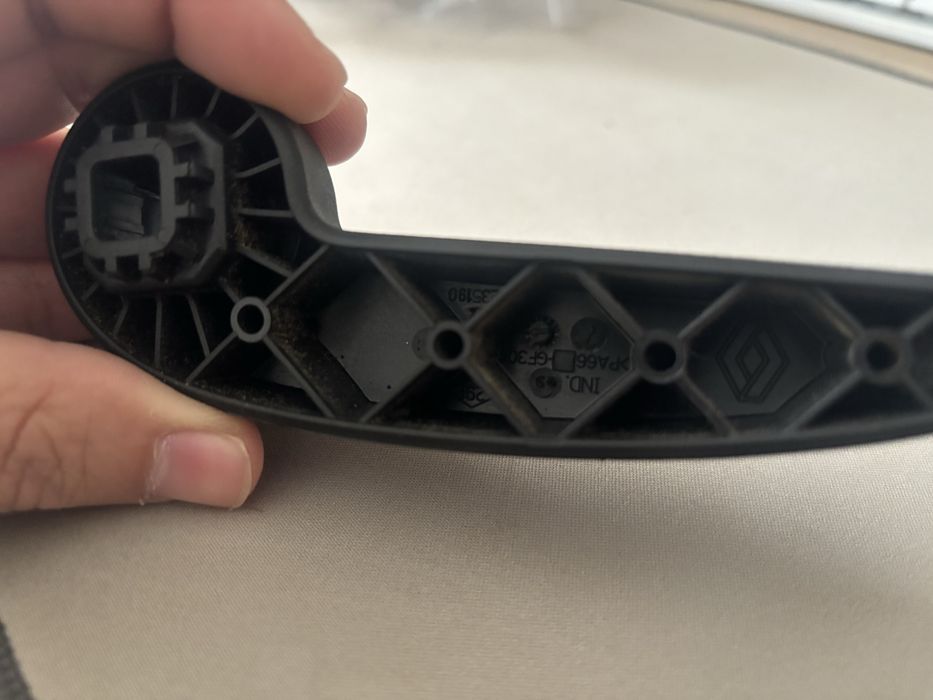 Regulador Lombar Renault Megane III