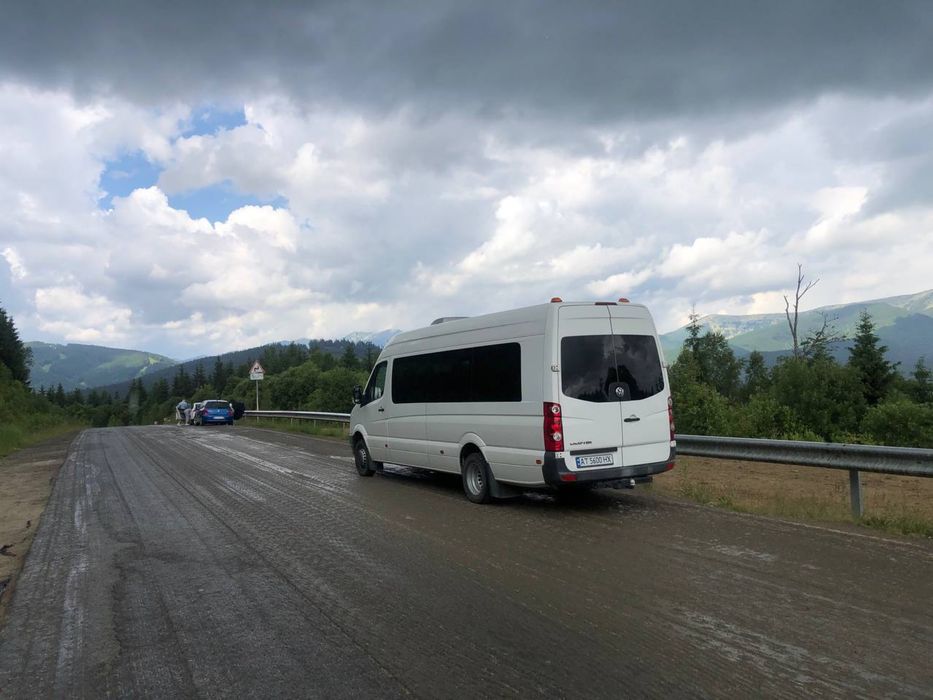 Пасажирські перевезення, трансфер, оренда автобуса Яблуниця Буковель