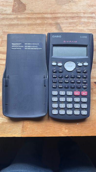 Calculadora Gráfica TI-84 Plus CE-T (Python) + Calculadora Científica Casio