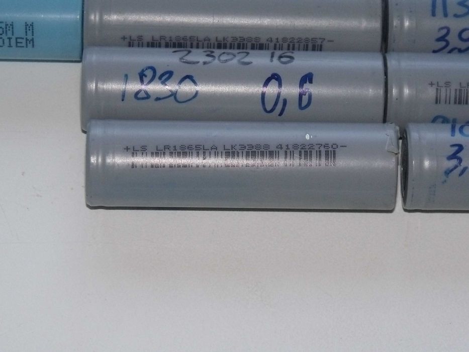 Аккумуляторы 18650 высокотоковые Samsung LG Lishen литий 74 шт