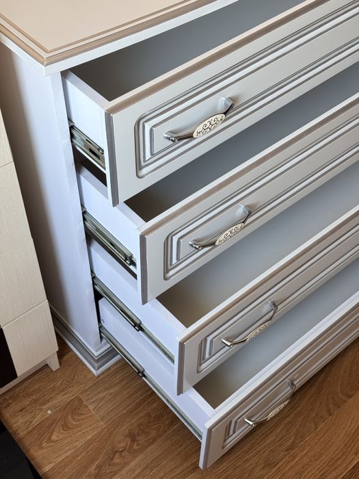 Комод Інесса Неман