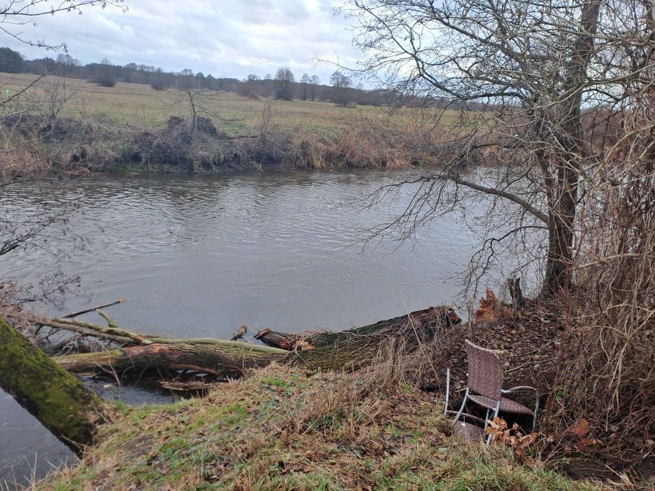 Sprzedam Działkę Paplin z własną linią brzegową Liwca 3400m2 wydane WZ