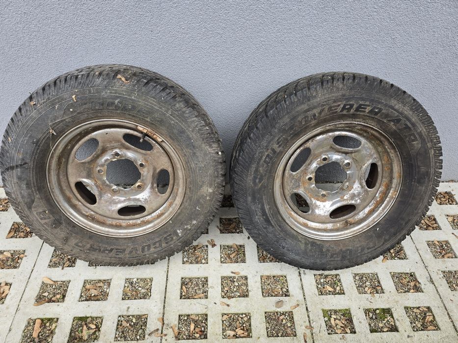 Koła z oponami 225/70/R15