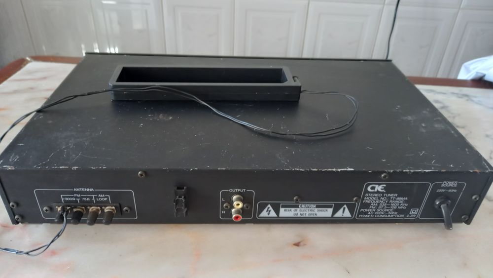 Vendo Rádio  CIE muito barato.