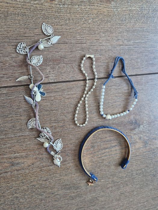 Conjunto de 4 pulseiras azuis stradivarius