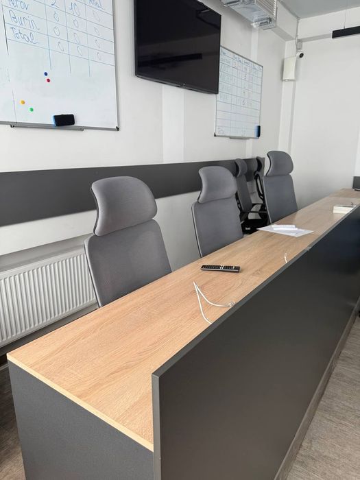 Крісла офисные різні