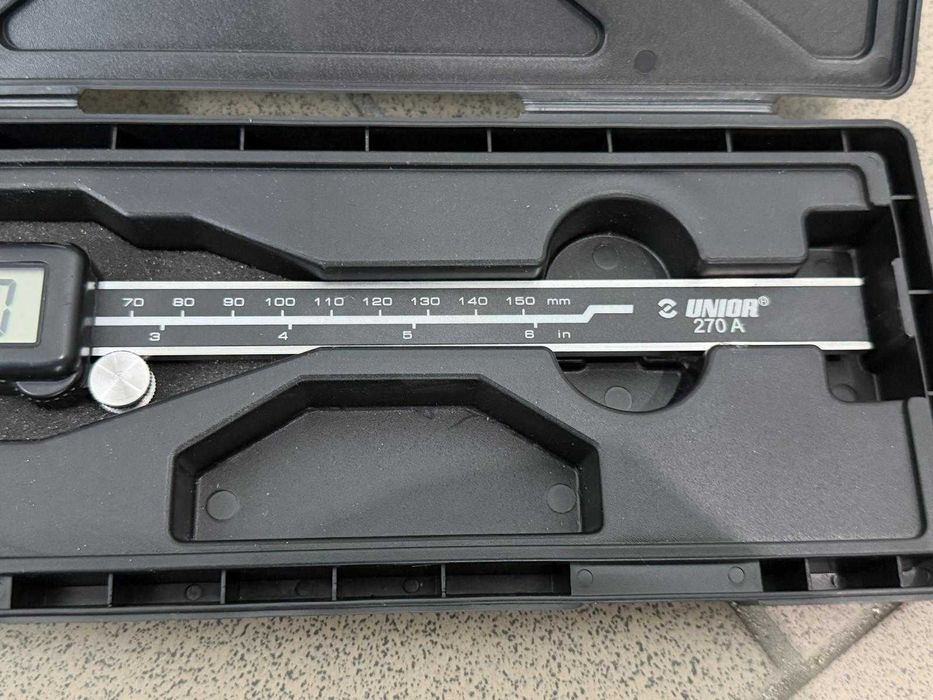 Suwmiarka cyfrowa UNIOR 0-150