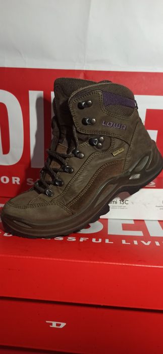 Женские,мужские кожаные кроссовки LOWA Германия ориг.р,38-39-39,5-40