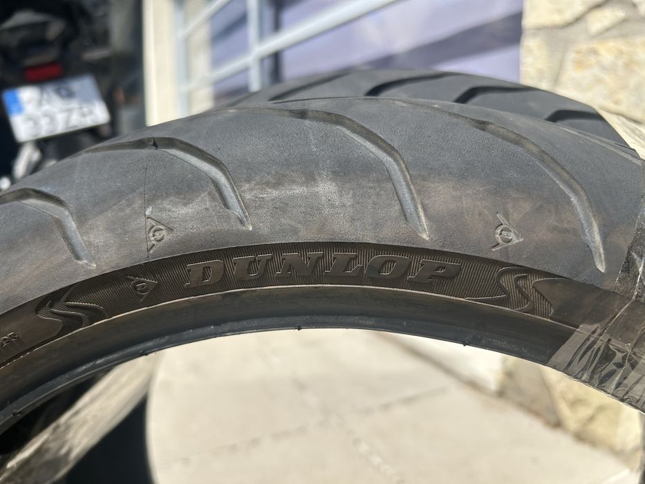 Conj.  Dunlop 180/55R17 & 120/70R17