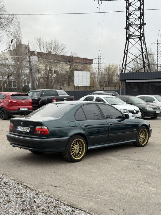 BMW E39 4.4 бенз