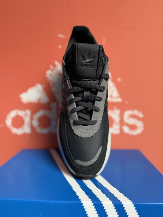 100% ОРИГІНАЛ! Кросівки Adidas Originals Retropy F2 42 та 44 розміри