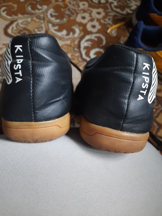 Buty 39 halòwki kipsta