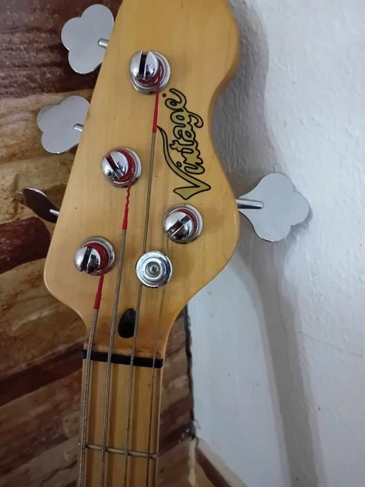 Baixo vintage Wilkinson