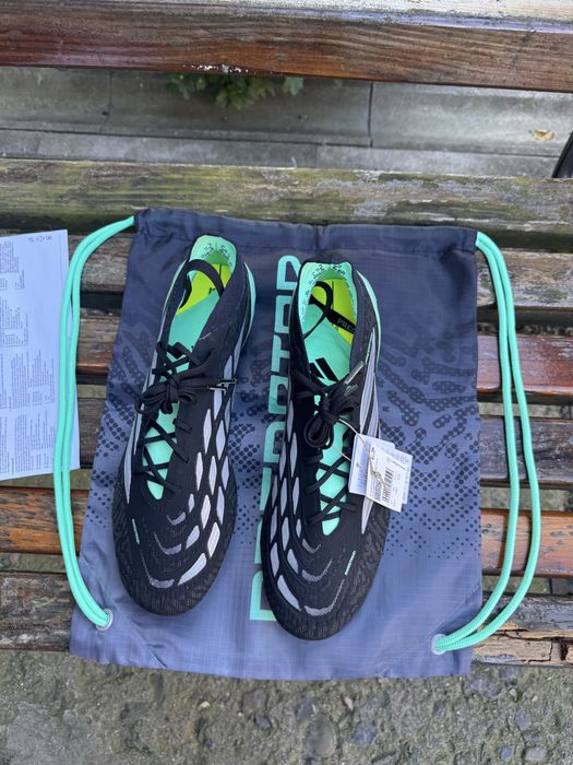 Футбольні бутси Adidas Predator