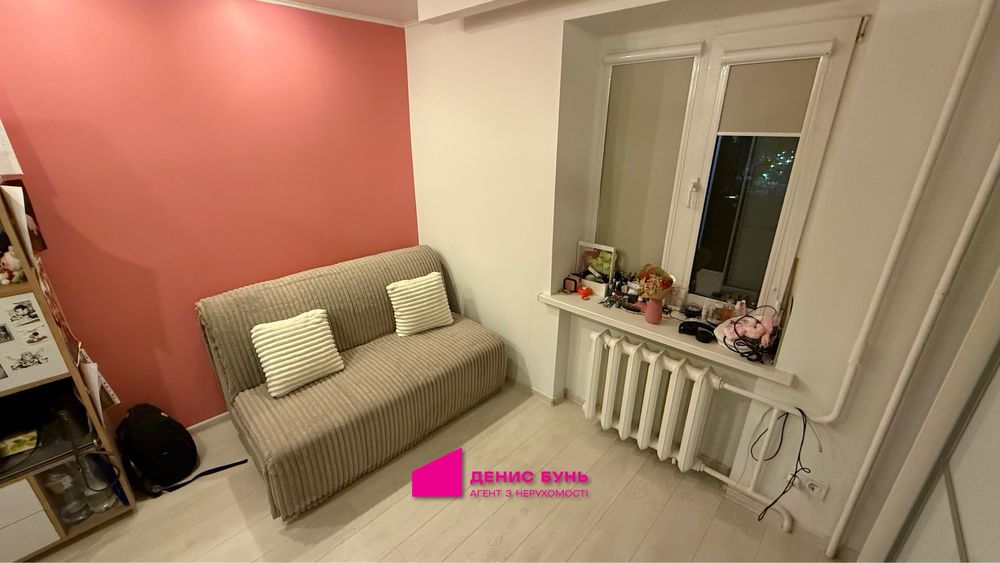 Продам 3к квартиру в смт Слобожанське, лівий берег, Брама,Золоті ключі