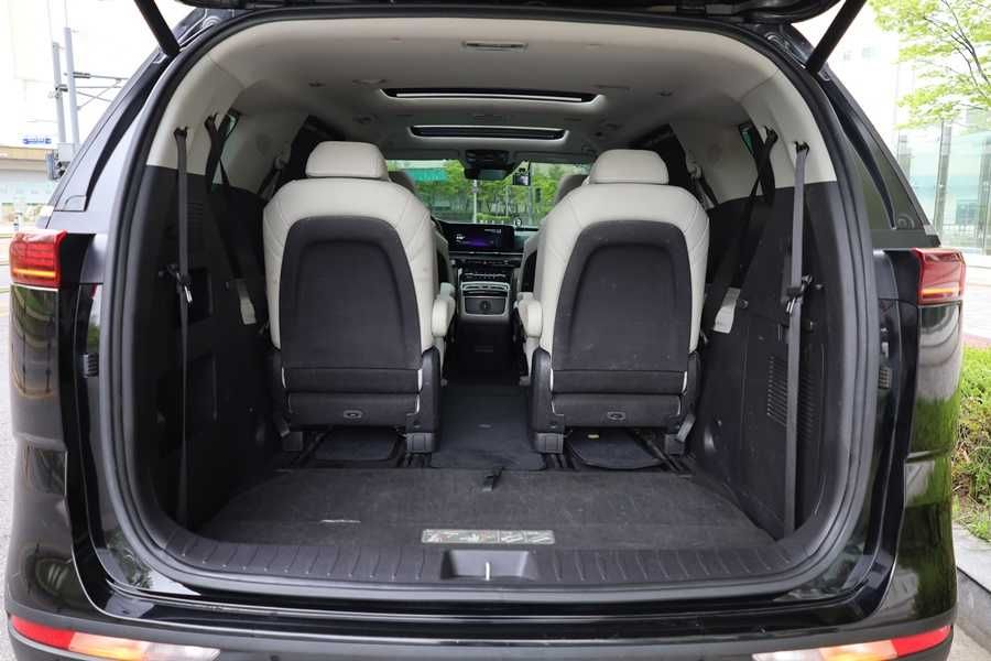 2023 Kia Carnival з ПДВ