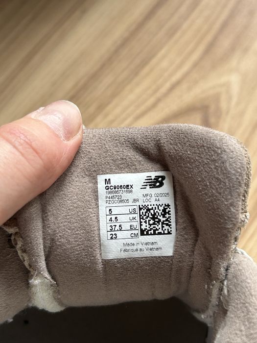 New Balance U9060