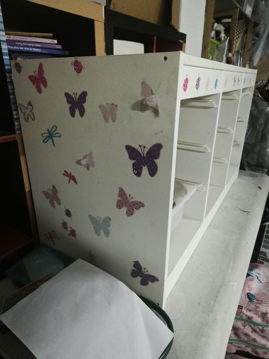 Estante infantil IKEA