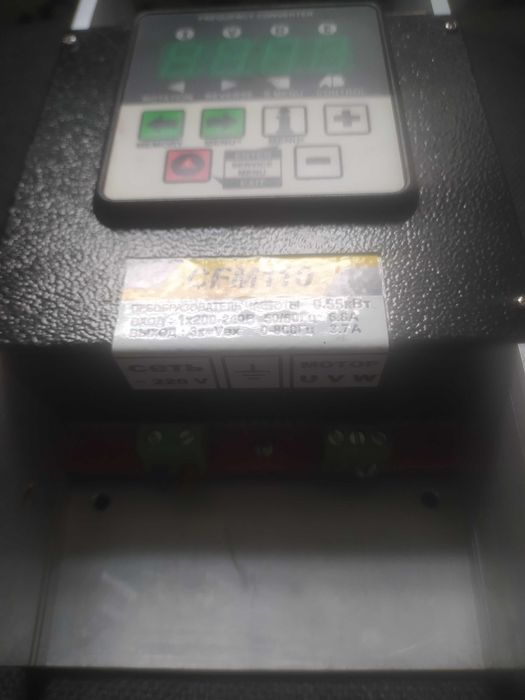 Продам преобразователь CFM-110!